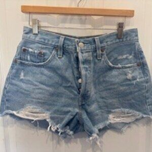 501 Original Fit High Rise Women's Shorts - NWOT
